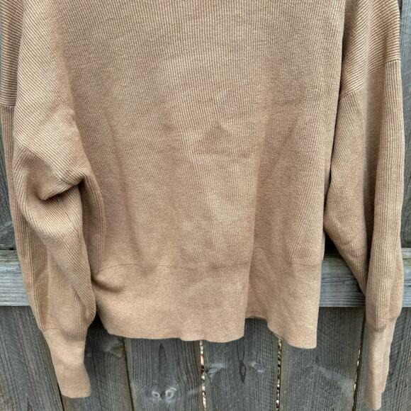 J. Crew Sweater Crew Neck Pullover Long Balloon Sleeve Tan Size Medium Classic - Picture 6 of 9